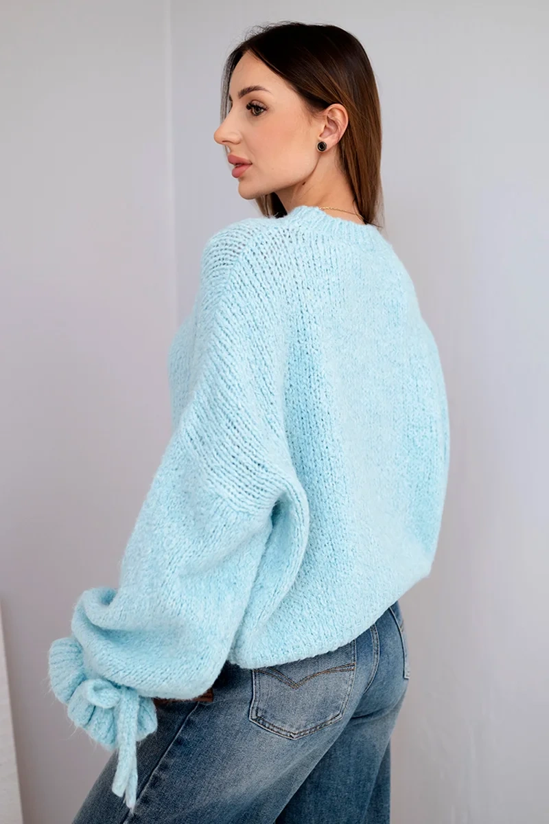 Lukrecija sviesi melyna