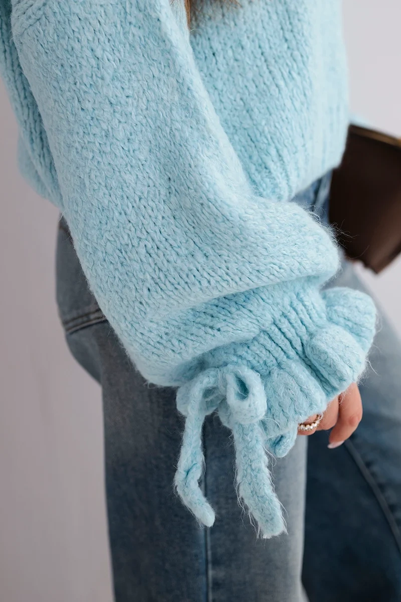 Lukrecija sviesi melyna