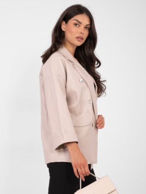 Alternative view of Blazer elegante de piel sintética con manga 3/4 Mersi – beige