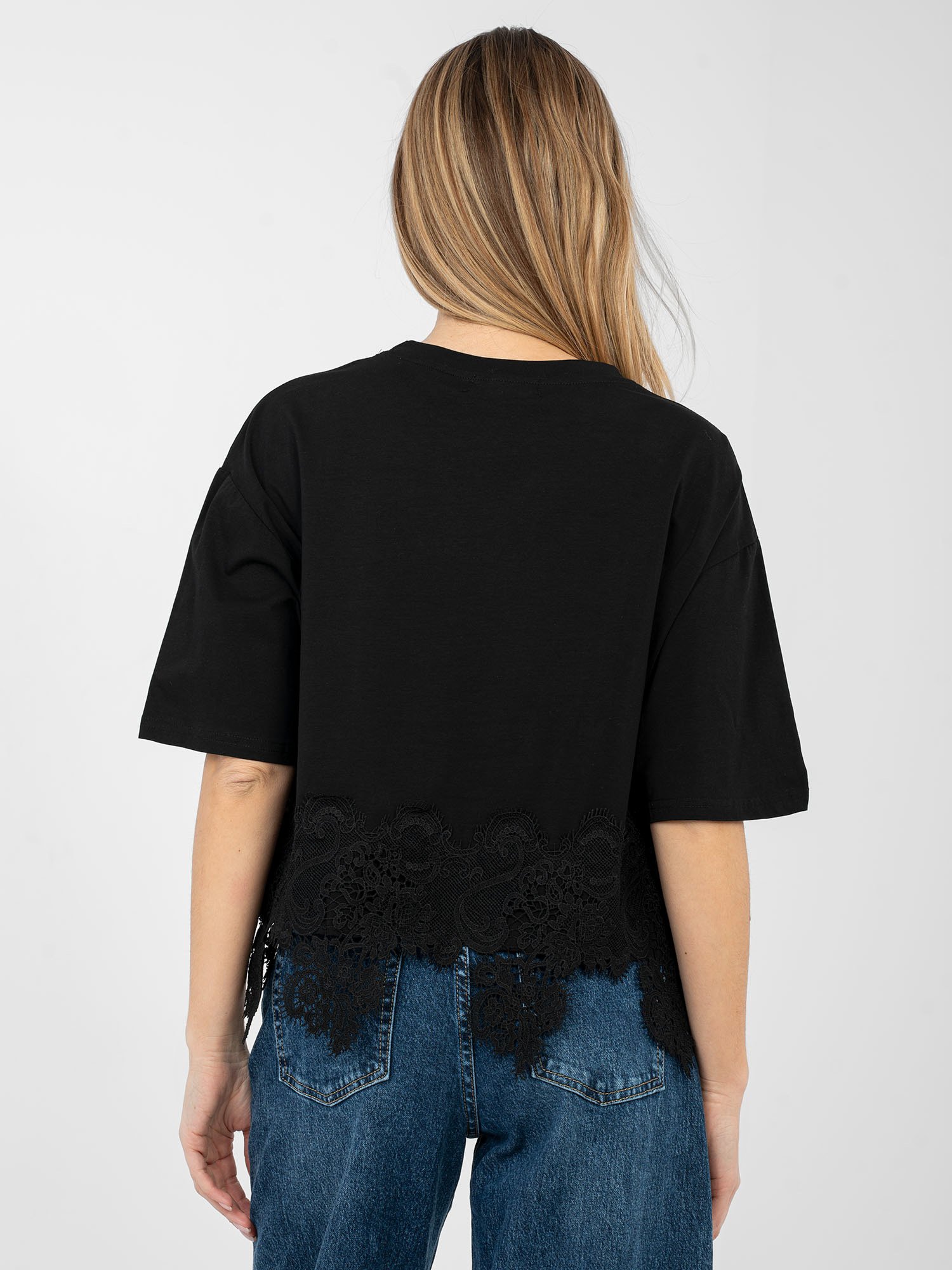 Blusa oversize con estampado y detalles de encaje LIVA - negro - Imagen 4
