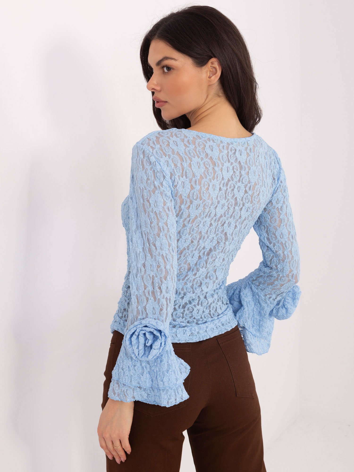 Blusa de encaje con rosas JESSY - azul claro - Imagen 2