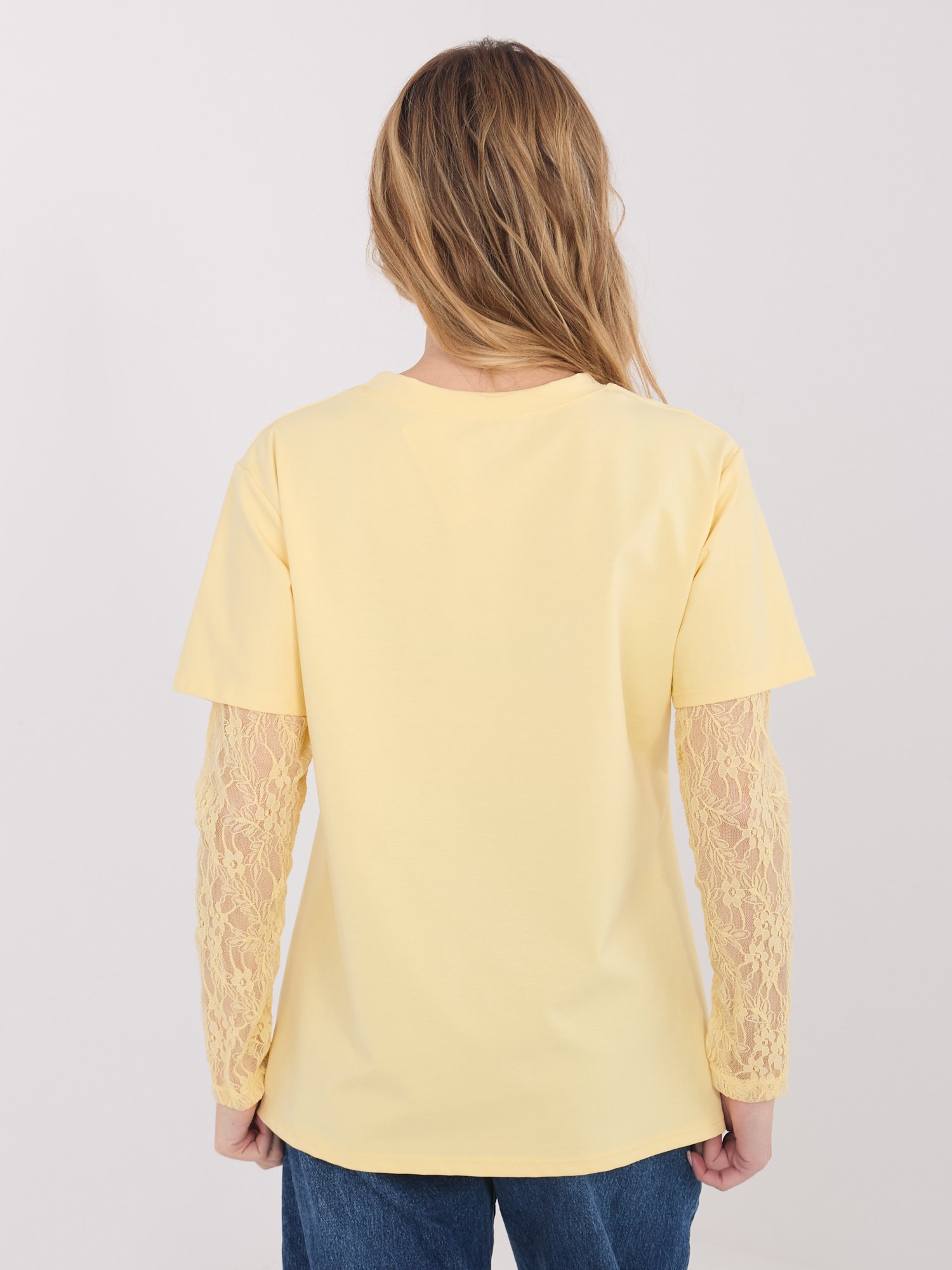 Blusa casual con mangas largas de encaje Odelia – amarillo claro - Imagen 5