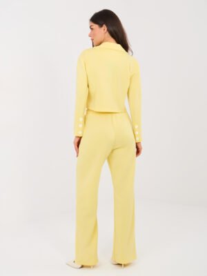 Alternative view of Conjunto Bonna – amarillo claro