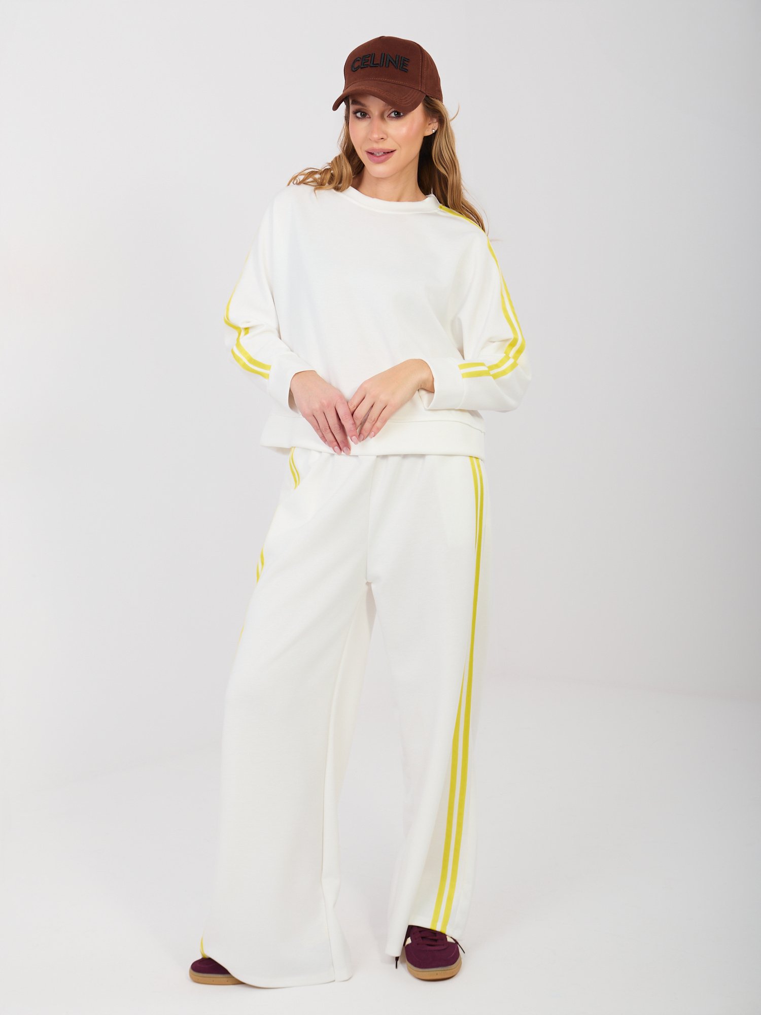 Conjunto de sudadera y pantalón con franjas laterales LUISS - ecru