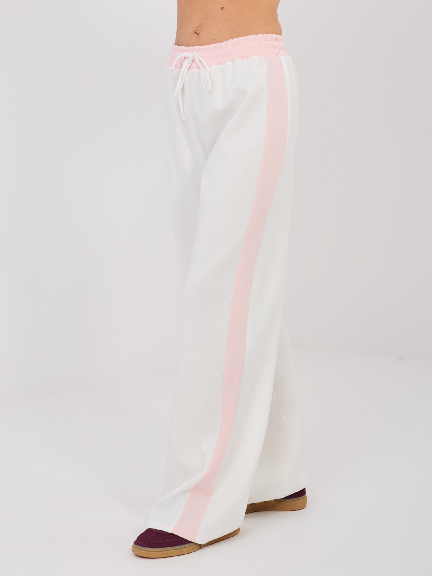 Conjunto casual con detalle de letras brillantes CHARLY - ecru - Imagen 4