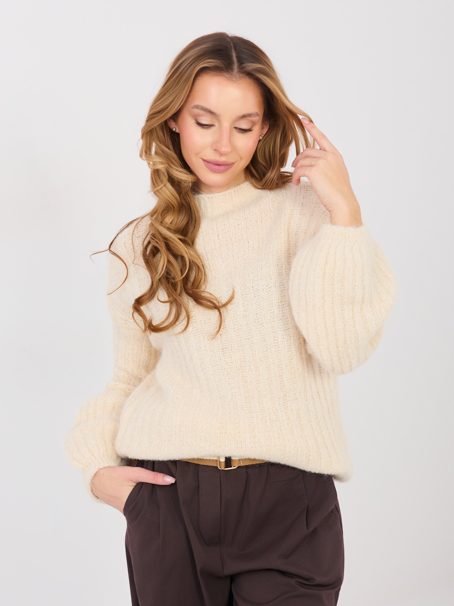 Jersey acogedor de punto canalé con lana ALBA - beige claro
