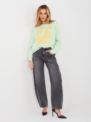 Sudadera oversize de estilo urbano con estampado WHAT IT IS - verde claro