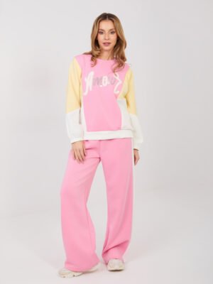 Conjunto casual con detalle de letras brillantes CHARLY - rosa